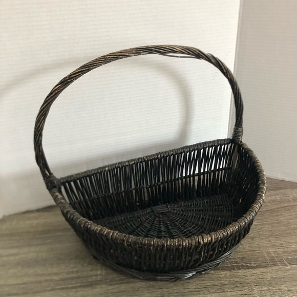 Vtg Black Wicker Basket Wall Decor - Picture 10 of 10